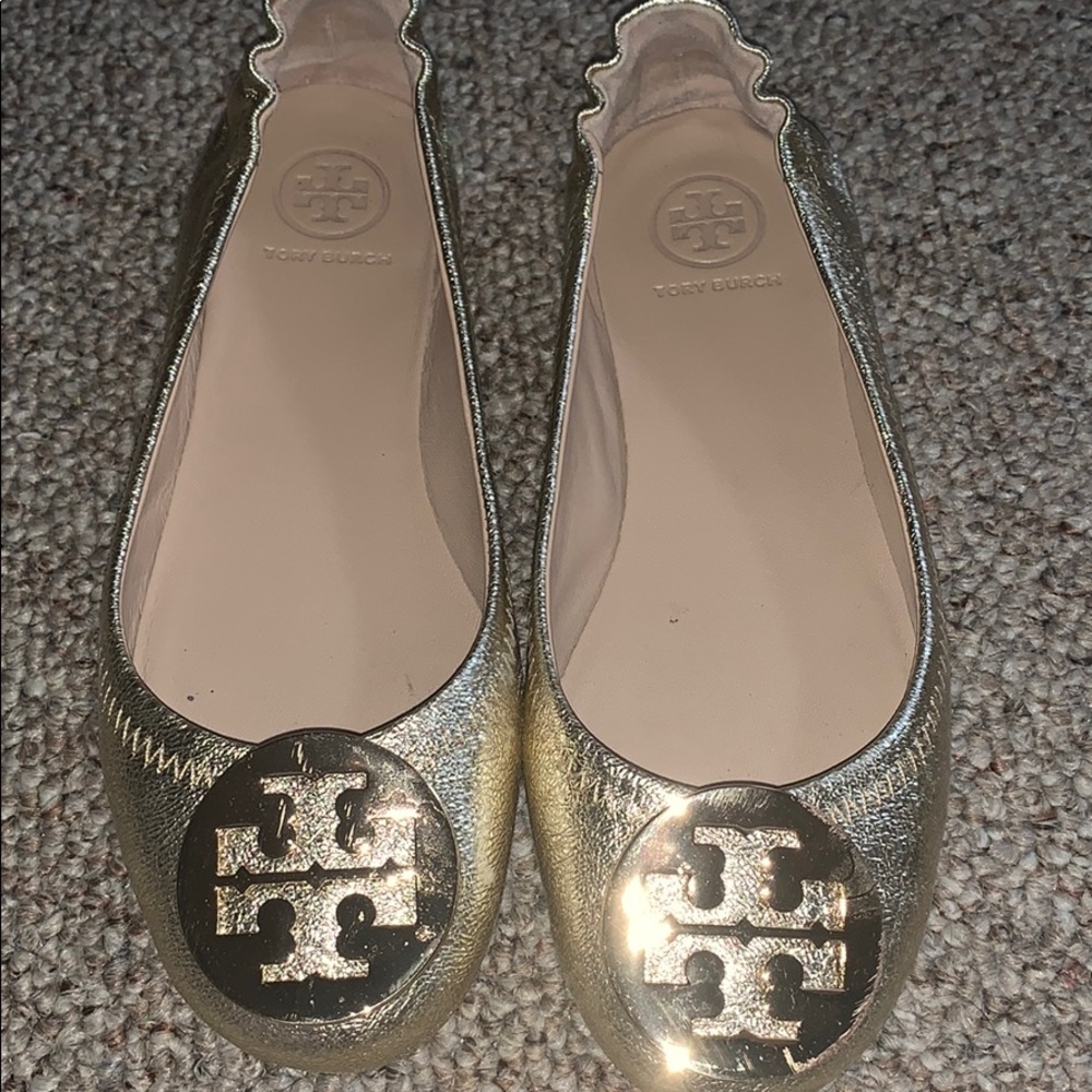 Tory Burch Metallic Gold Minnie flat, size 7